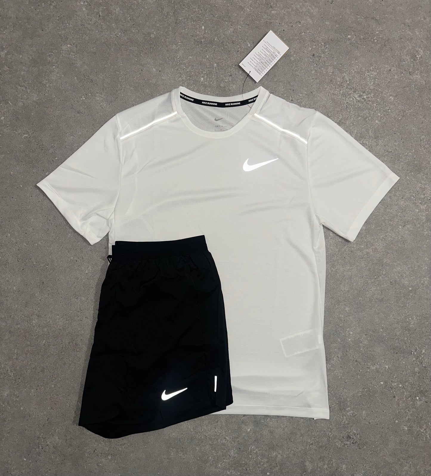 NIKE SET - WHITE/BLACK