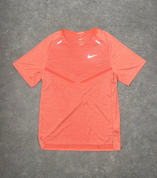 NIKE TECH KNIT TOP - ORANGE